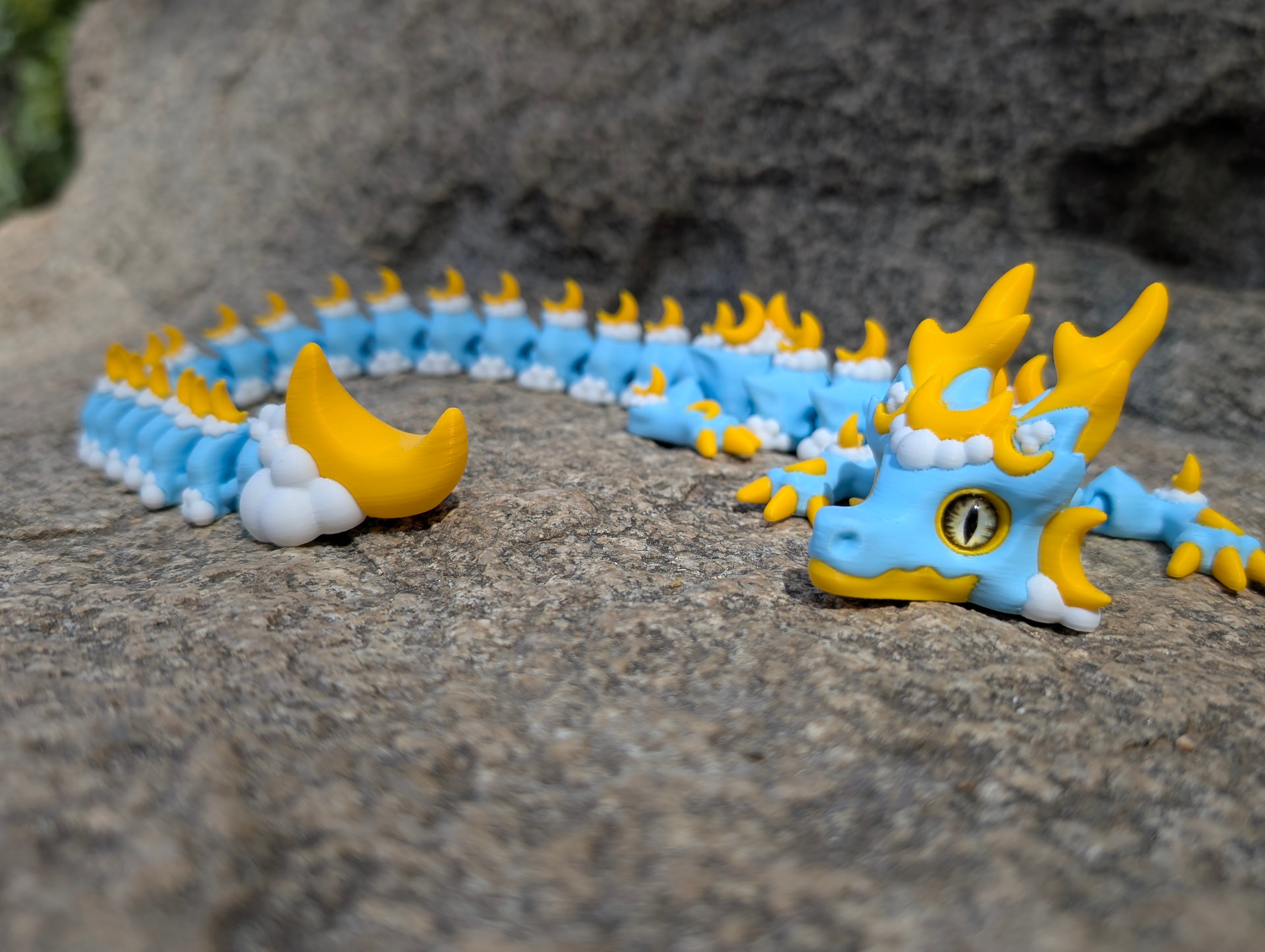 Dragón Celestial Articulado – Figura Flexible Impresa en 3D
