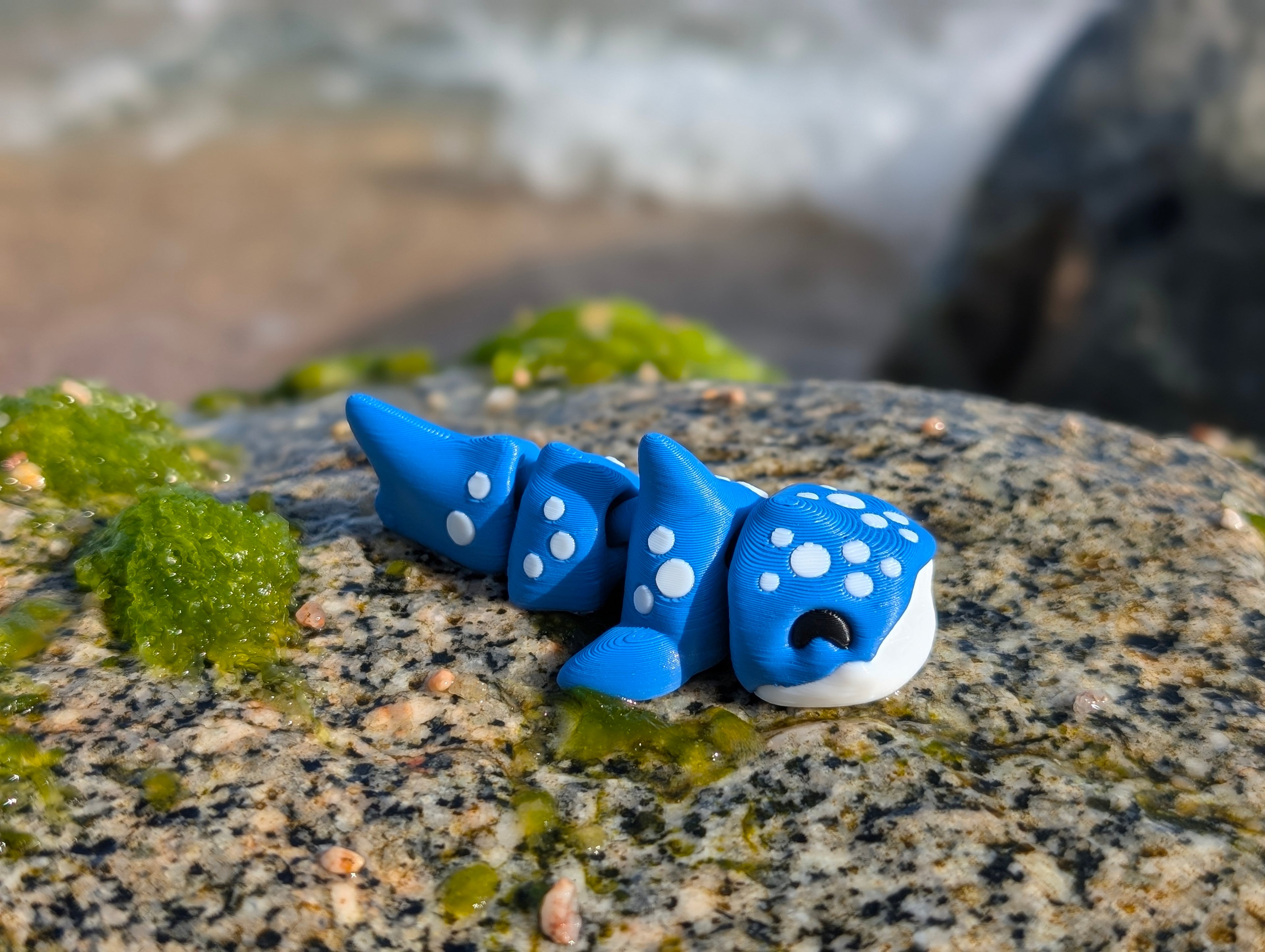 Mini Tiburón Ballena articulado impreso en 3D | ZINKOO