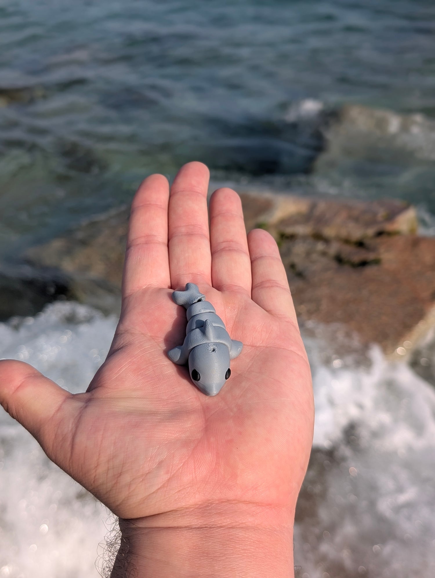 Mini Delfín articulado impreso en 3D | ZINKOO