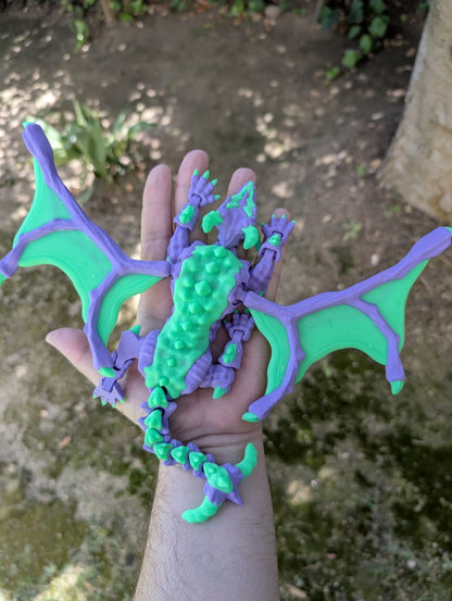 Dragón Volador Articulado – Figura Flexible Impresa en 3D