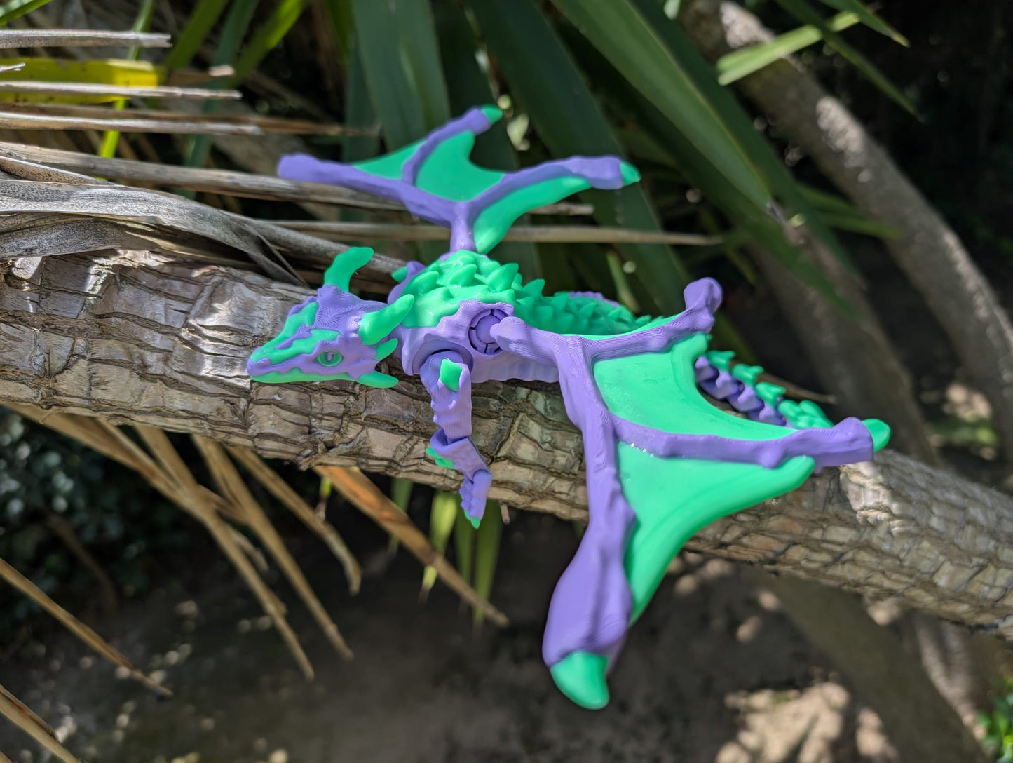 Dragón Volador Articulado – Figura Flexible Impresa en 3D