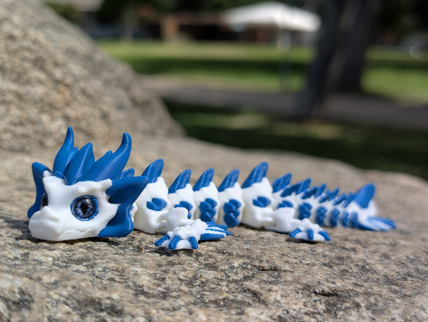 Bebé Dragón de Cristal Articulado – Mini Figura Impresa en 3D