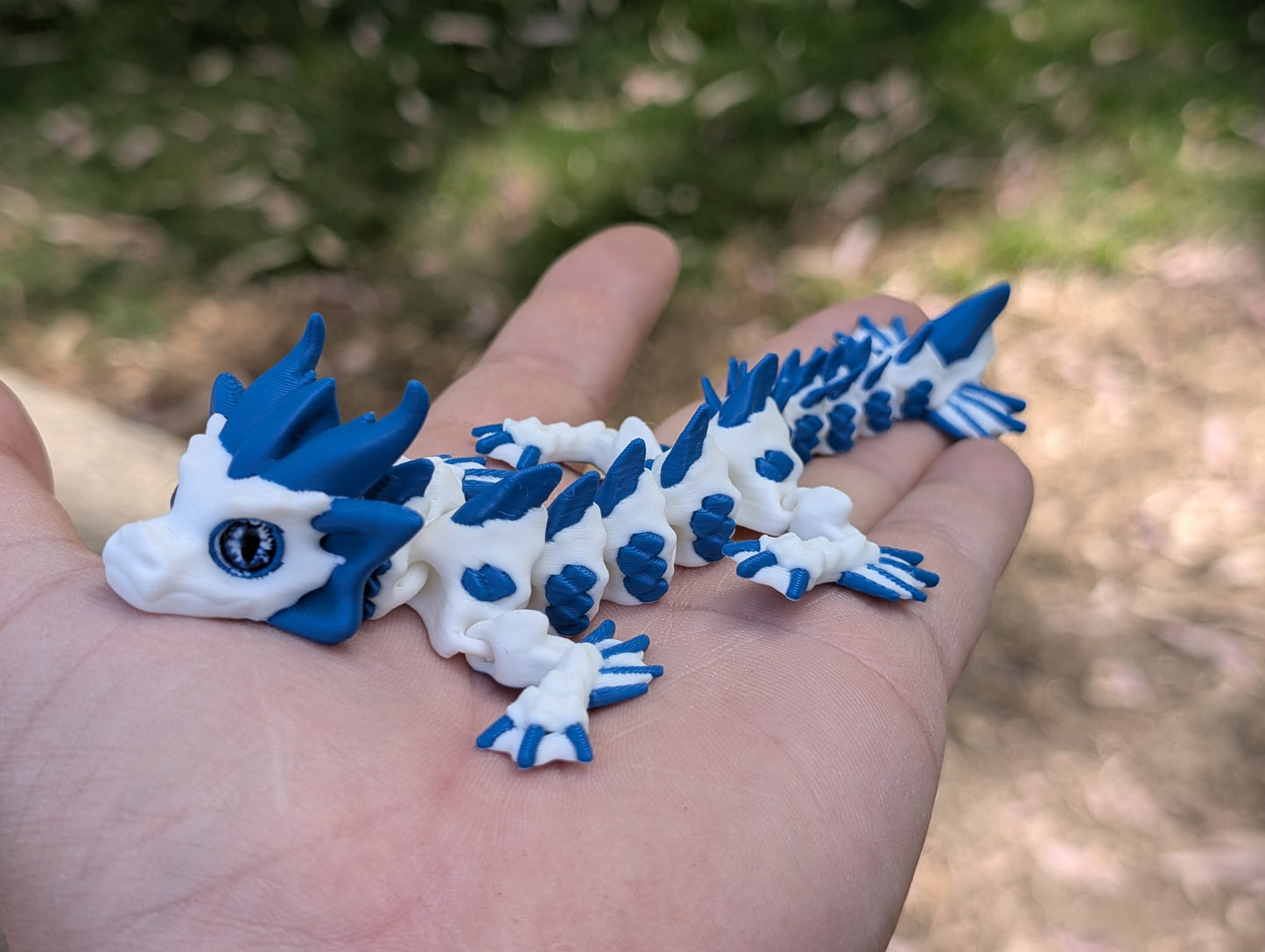 Bebé Dragón de Cristal Articulado – Mini Figura Impresa en 3D