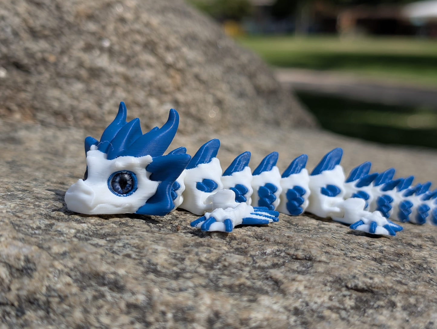 Bebé Dragón de Cristal Articulado – Mini Figura Impresa en 3D