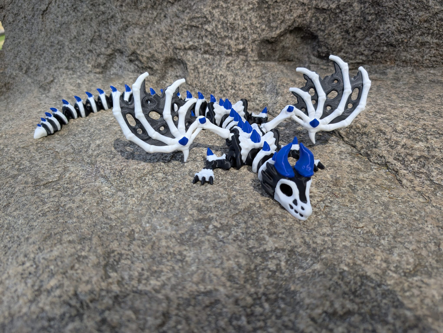 Dragón Esquelético Alado Articulado – Figura Gótica Impresa en 3D