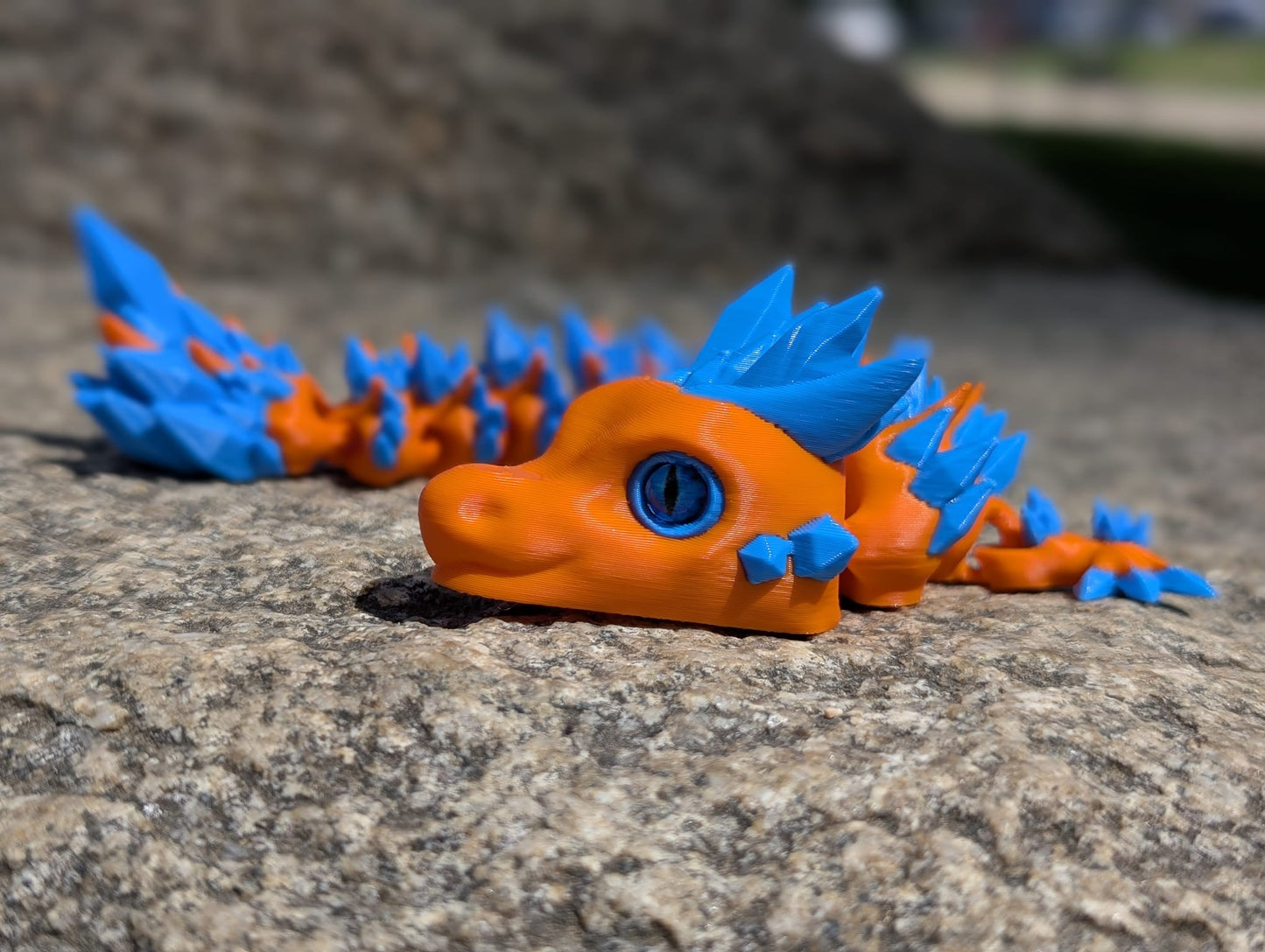 Dragón de Cristal Articulado – Figura Sensorial Impresa en 3D