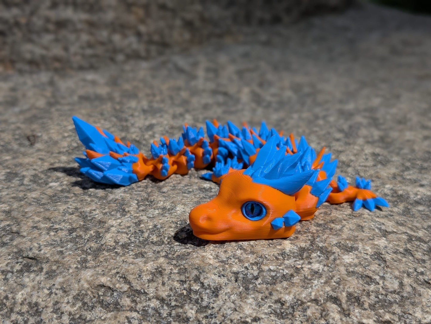 Dragón de Cristal Articulado – Figura Sensorial Impresa en 3D