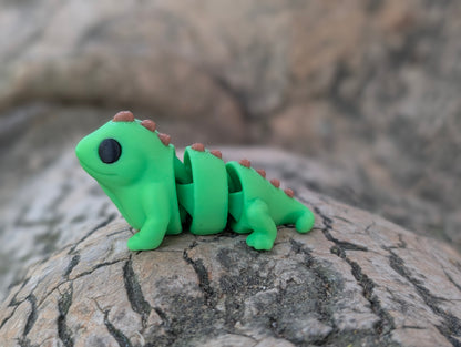 Mini Iguana articulada impresa en 3D | ZINKOO