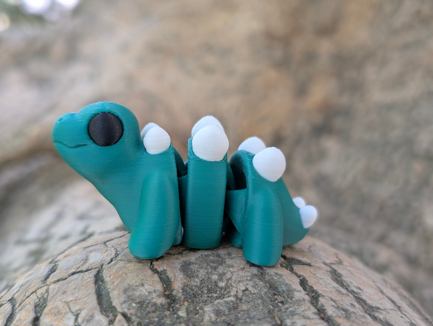 Mini estegosaurios articulado impreso en 3D | ZINKOO